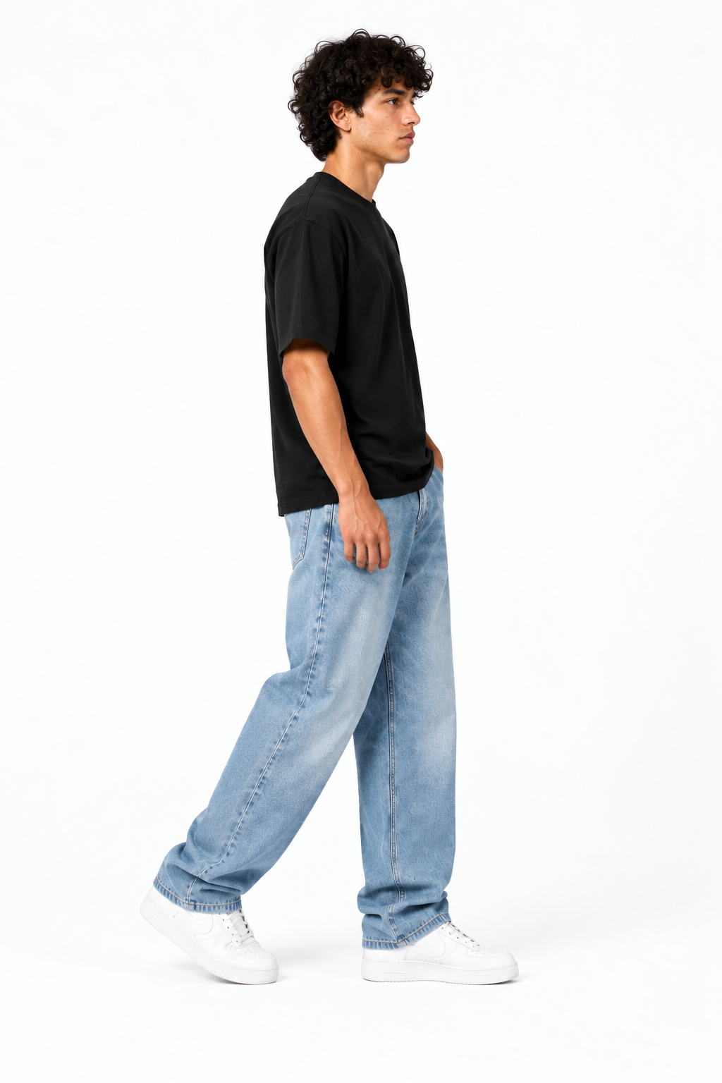 OVERSIZED T-SHIRT