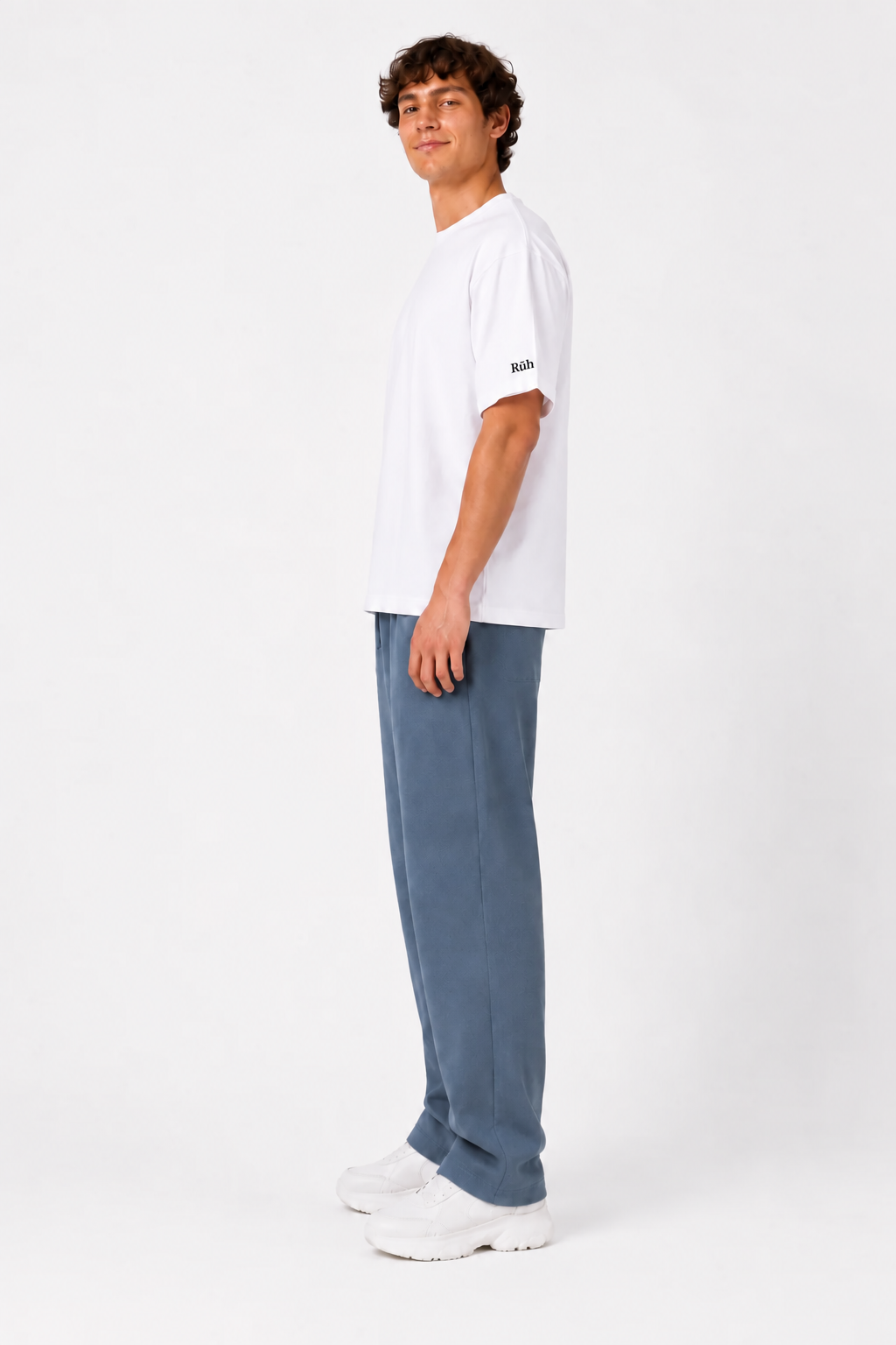 STRAIGHT-LEG TROUSERS